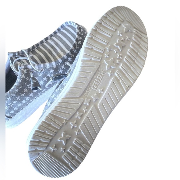 Hey Dude Men's Wally Grayed Patriotic Striped Boat Shoes Size 9 NWOT NEW - Picture 7 of 11